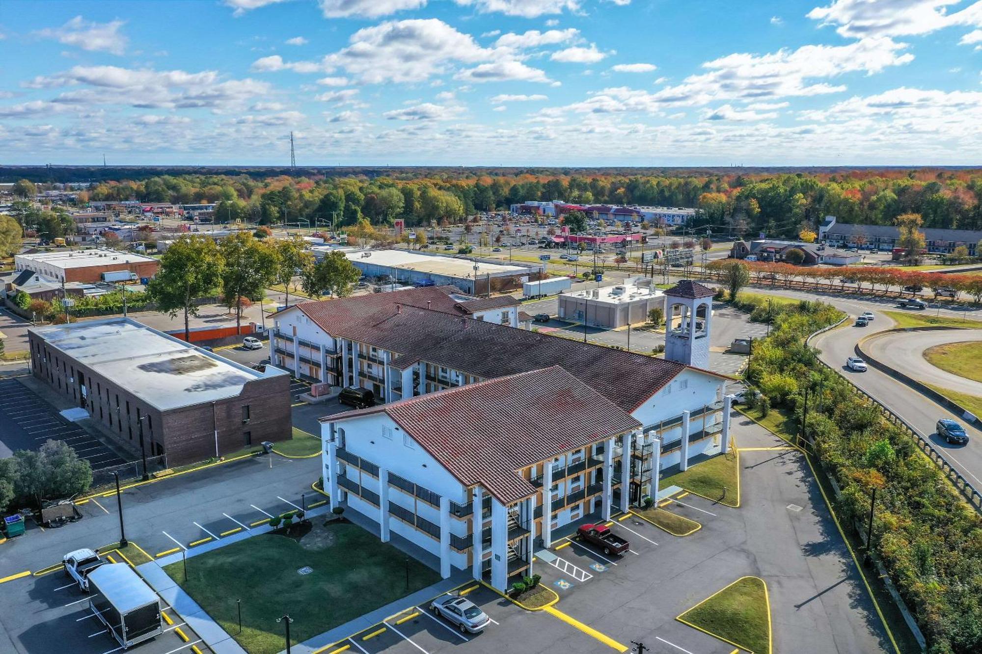 Econo Lodge Richmond-North Chesterfield Exteriér fotografie