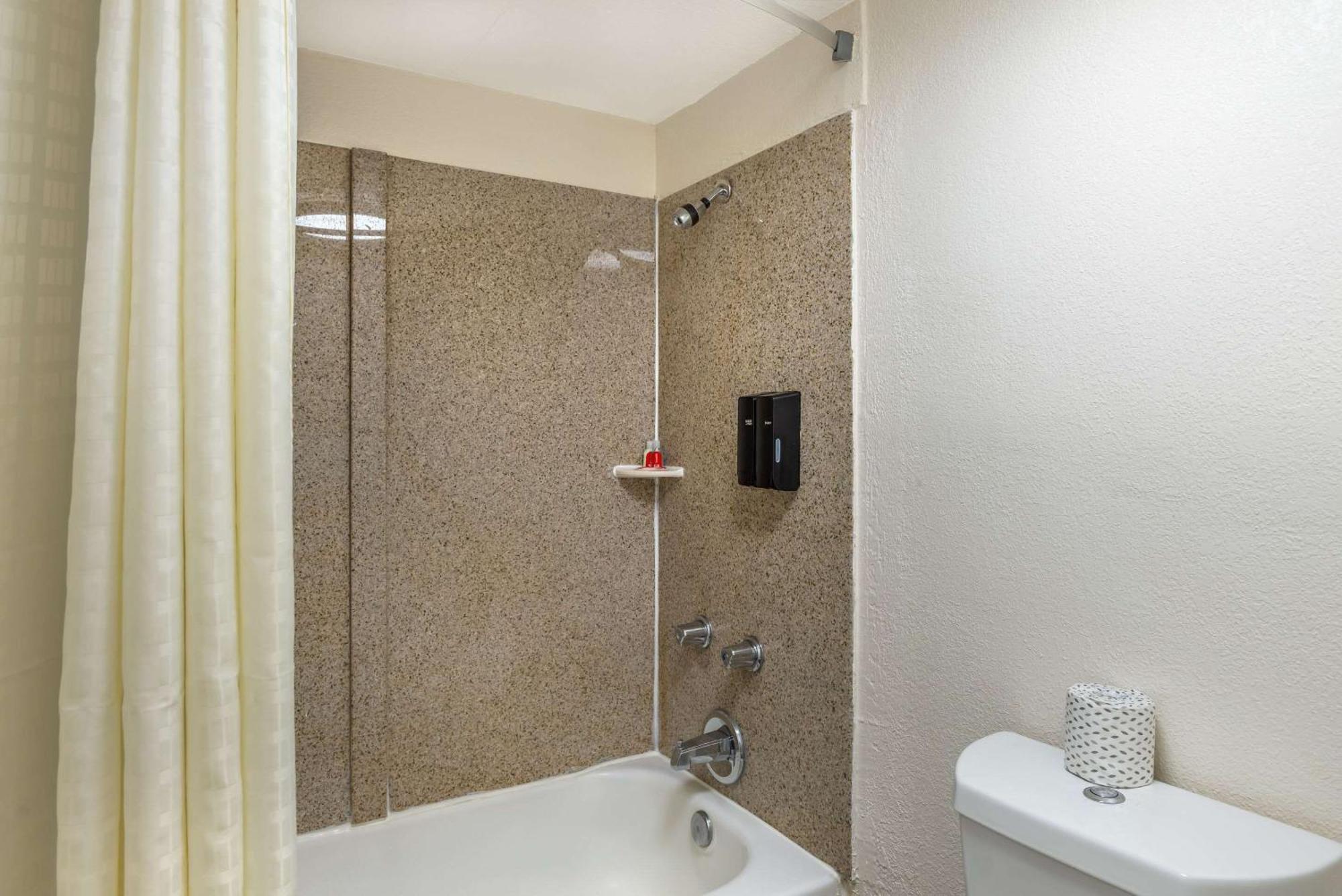 Econo Lodge Richmond-North Chesterfield Exteriér fotografie
